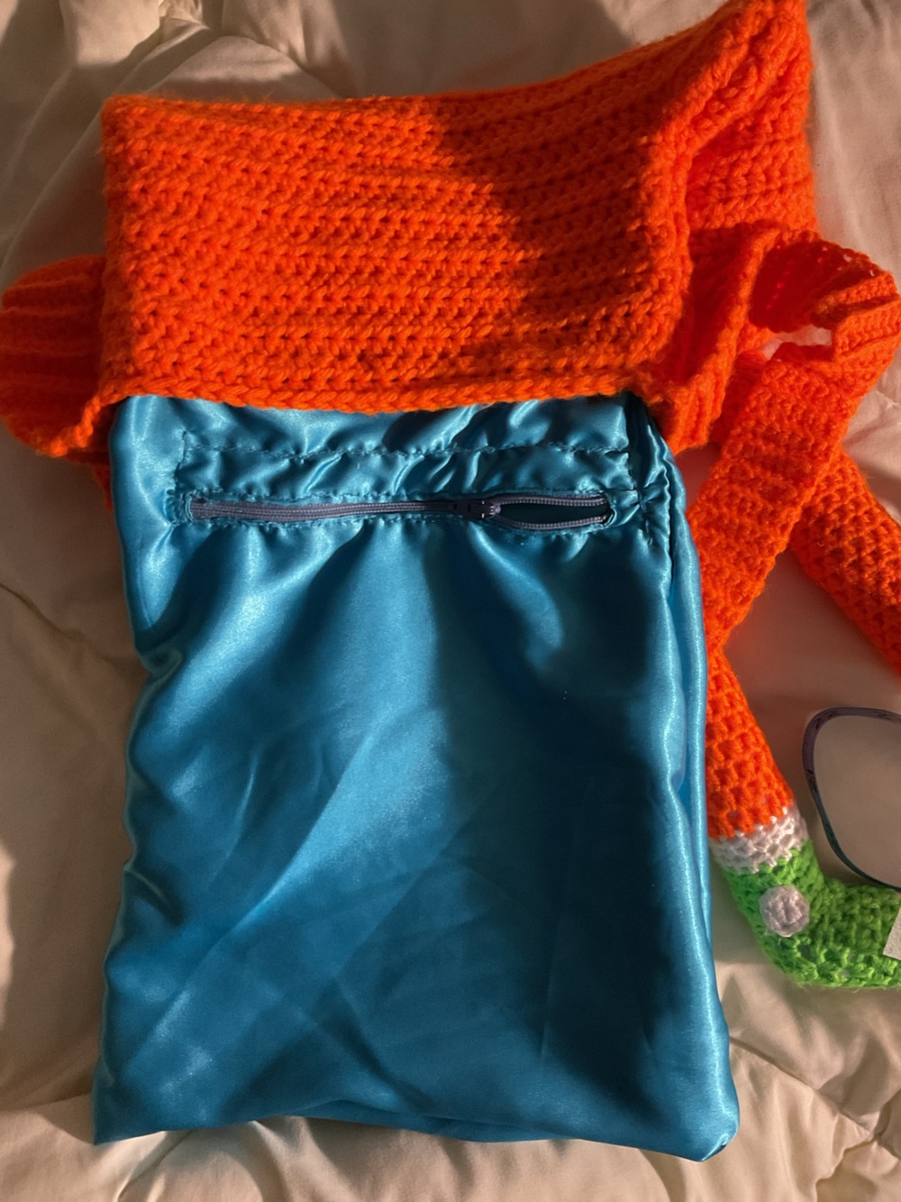 *NO LOWBALL* Crochet Darwin Crossbody Bag The Amazing World of Gumball - Picture 3 of 4
